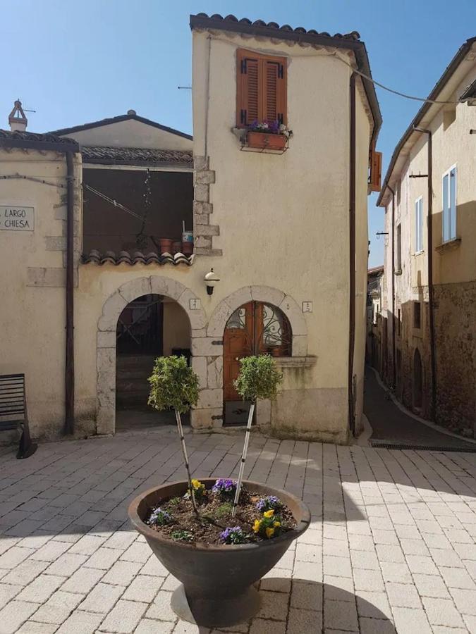 Antico Borgo Bed & Breakfast Fornelli Luaran gambar