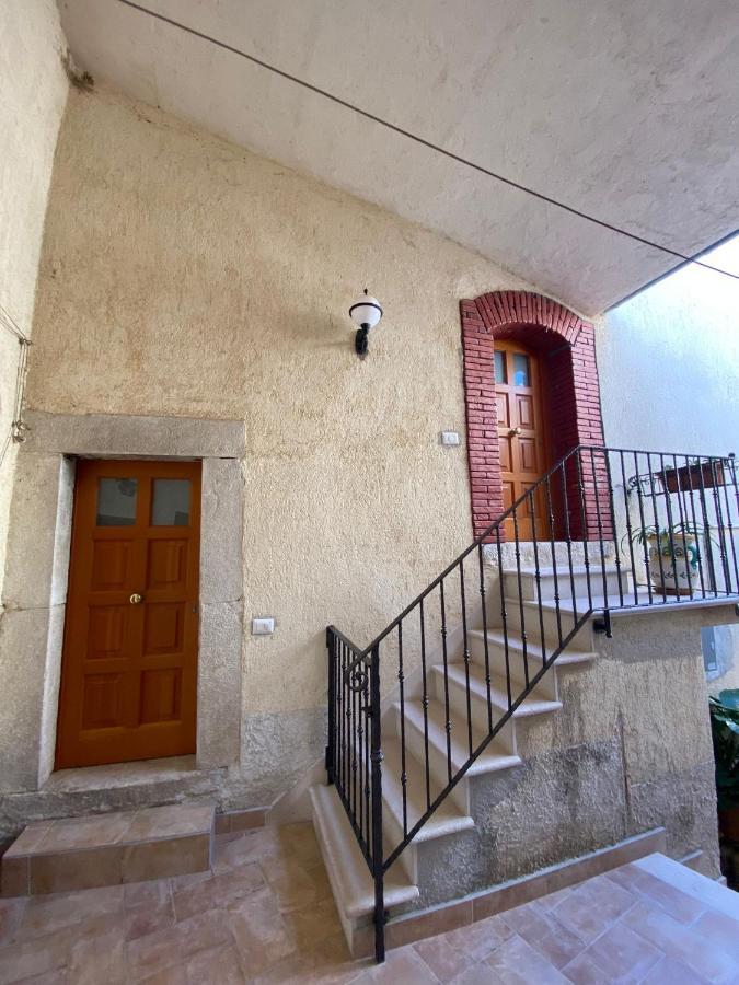 Antico Borgo Bed & Breakfast Fornelli Luaran gambar